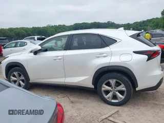 2017 Lexus NX 200t с VIN JTJBARBZXH2106281, выставлен на аукционе IAAI как лот 42457875 с пробегом 90 878 миль миль и . История ставок и продаж доступна на DreamBid. Изображение 14.