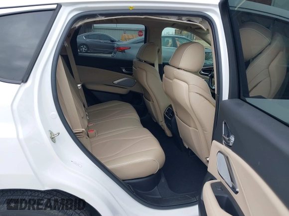 2020 Acura RDX Advance with VIN 5J8TC2H72LL022362, listed as a IAAI auction lot 41254692 with 18,739 mi miles and . Bid and sale history available at DreamBid. Image 8.