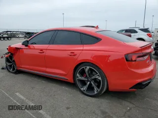 2019 Audi RS 5 Sportback z VIN WUABWCF50KA903230, wystawiony jako Copart lot #53133505 z przebiegiem 55 342 mil mil oraz Szkody całkowita. Historia ofert i sprzedaży dostępna na DreamBid. Obrazek 2.