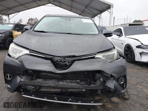 2018 Toyota RAV4 XLE z VIN JTMWFREV4JJ188776, wystawiony jako IAAI lot #41525603 z przebiegiem 110 743 mil mil oraz . Historia ofert i sprzedaży dostępna na DreamBid. Obrazek 12.
