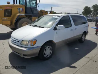 2003 Toyota Sienna LE with VIN 4T3ZF13C73U519905, listed as a Copart auction lot 62814755 with 216,368 mi miles and Salvage title. Bid and sale history available at DreamBid. Image 1.