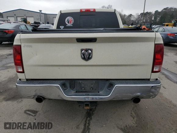 2010 Dodge 1500 SLT z VIN 1D7RV1CT1AS227326, wystawiony jako Copart lot #44240065 z przebiegiem Nie podano mil oraz Szkoda całkowita • Salvage title. Historia ofert i sprzedaży dostępna na DreamBid. Obrazek 6.