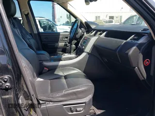 2008 Land Rover Range Rover Sport HSE with VIN SALSF25408A146556, listed as a IAAI auction lot 41935742 with 157,717 mi miles. Bid and sale history available at carsss.com. Image 5.