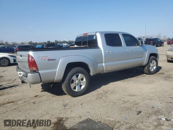 2005 Toyota Tacoma PreRunner with VIN 3TMKU72N95M003532, listed as a Copart auction lot 43049595 with 173,462 mi miles and Clean Title. Bid and sale history available at carsss.com. Image 3.