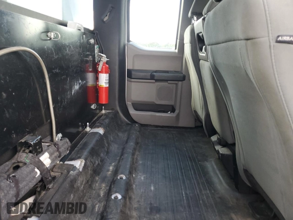 2018 Ford F-150 XL with VIN 1FTEX1C59JKD46536, listed as a Copart auction lot 63029325 with 111,644 mi miles and Clean title. Bid and sale history available at DreamBid. Image 10.