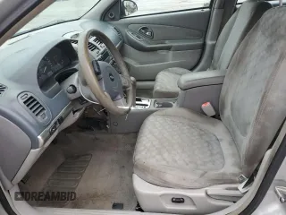 2004 Chevrolet Malibu Maxx LS z VIN 1G1ZT648X4F193707, wystawiony jako Copart lot #86532764 z przebiegiem 245 298 mil mil oraz Szkoda całkowita • Salvage title. Historia ofert i sprzedaży dostępna na DreamBid. Obrazek 7.