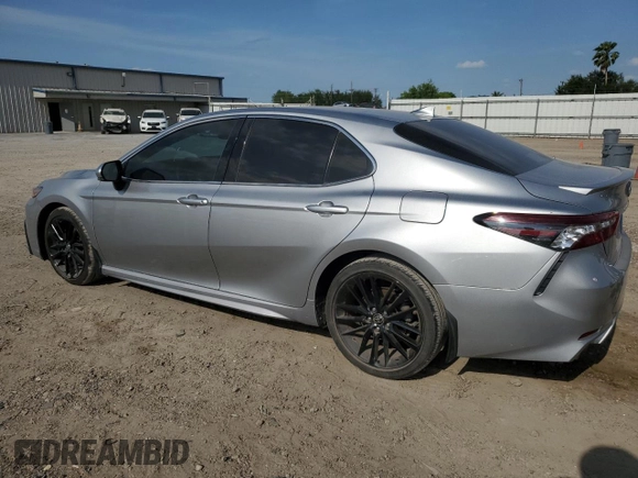 2022 Toyota Camry Hybrid XSE z VIN 4T1K31AK2NU571829, wystawiony jako Copart lot #52363675 z przebiegiem 52 918 mil mil oraz Szkoda całkowita • Salvage title. Historia ofert i sprzedaży dostępna na DreamBid. Obrazek 2.