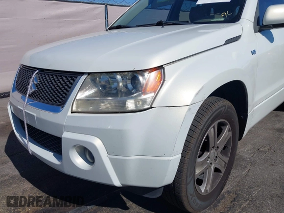 2006 Suzuki Grand Vitara Luxury с VIN JS3TE947764104529, выставлен на аукционе IAAI как лот 42631150 с пробегом 181 900 миль миль и . История ставок и продаж доступна на DreamBid. Изображение 6.