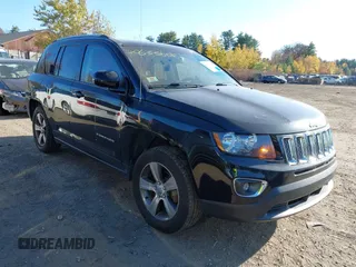 2017 Jeep Compass Latitude with VIN 1C4NJDEB7HD113209, listed as a IAAI auction lot 40633668 with 96,264 mi miles and . Bid and sale history available at DreamBid. Image 1.