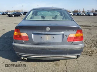 2003 BMW 3 Series 330xi with VIN WBAEW53493PG23208, listed as a Copart auction lot 84649384 with 155,316 mi miles and Salvage Title. Bid and sale history available at carsss.com. Image 6.