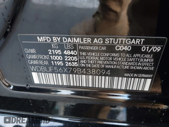 2009 Mercedes-Benz E-Class Luxury 3.5L with VIN WDBUF56X79B438094, listed as a IAAI auction lot 41524000 with 135,933 mi miles. Bid and sale history available at carsss.com. Image 9.