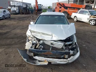 2000 Toyota Camry LE z VIN JT2BF28K6Y0282836, wystawiony jako IAAI lot #41799376 z przebiegiem 210 710 mil mil oraz . Historia ofert i sprzedaży dostępna na DreamBid. Obrazek 12.