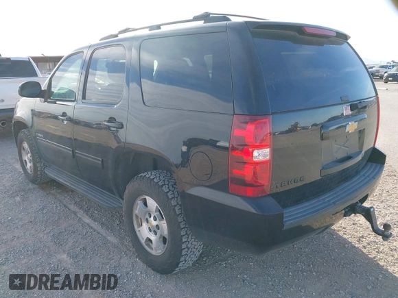 2013 Chevrolet Tahoe LS with VIN 1GNSCAE03DR193235, listed as a IAAI auction lot 41604766 with 204,455 mi miles and . Bid and sale history available at DreamBid. Image 3.