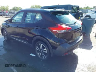 2020 Nissan Kicks SR z VIN 3N1CP5DV9LL534510, wystawiony jako IAAI lot #41987369 z przebiegiem 53 003 mil mil oraz . Historia ofert i sprzedaży dostępna na DreamBid. Obrazek 3.