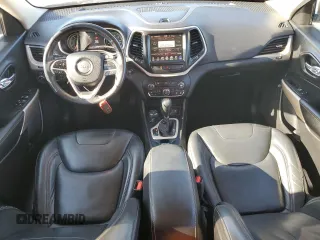 2018 Jeep Cherokee Limited с VIN 1C4PJMDB0JD583498, выставлен на аукционе Copart как лот 57230845 с пробегом 82 470 миль миль и Списание • Salvage title. История ставок и продаж доступна на DreamBid. Изображение 8.