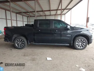 2022 Chevrolet Silverado 1500 RST with VIN 1GCUDEET0NZ644607, listed as a IAAI auction lot 41614044 with 56,524 mi miles and . Bid and sale history available at DreamBid. Image 13.