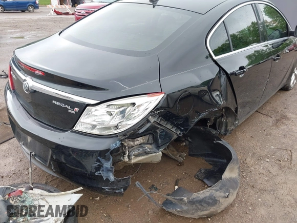 2011 Buick Regal with VIN 2G4G05GV1B9191087, listed as a IAAI auction lot 42109567 with 190,957 mi miles and . Bid and sale history available at DreamBid. Image 6.