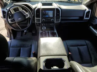 2018 Ford F-150 XL с VIN 1FTEW1EG0JFD43325, выставлен на аукционе Copart как лот 56697565 с пробегом 118 901 миль миль и Списание • Salvage title. История ставок и продаж доступна на DreamBid. Изображение 8.