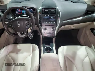 2018 Lincoln MKC Premiere with VIN 5LMCJ1D99JUL20638, listed as a Copart auction lot 45982755 with 45,024 mi miles and Clean title. Bid and sale history available at DreamBid. Image 8.