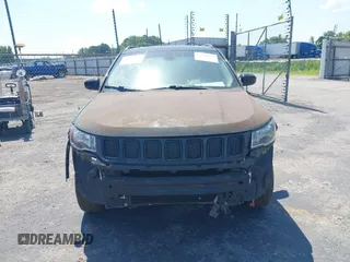 2019 Jeep Compass Latitude with VIN 3C4NJCBB9KT613016, listed as a IAAI auction lot 42570739 with 41,944 mi miles and . Bid and sale history available at DreamBid. Image 12.