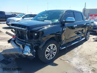 2018 Toyota Tundra 4WD SR5 with VIN 5TFAW5F14JX772459, listed as a IAAI auction lot 41759097 with 89,571 mi miles. Bid and sale history available at carsss.com. Image 19.