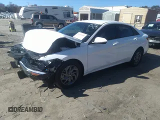 2024 Hyundai Elantra SEL with VIN KMHLM4DG4RU764080, listed as a IAAI auction lot 40941640 with 571 mi miles. Bid and sale history available at carsss.com. Image 18.