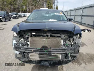 2017 Lincoln Continental Reserve with VIN 1LN6L9NP1H5608485, listed as a Copart auction lot 89325475 with 117,529 mi miles and Salvage Title. Bid and sale history available at DreamBid. Image 5.