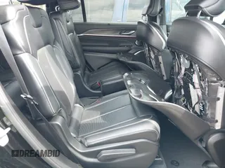 2021 Jeep Grand Cherokee Overland z VIN 1C4RJKDG7M8140271, wystawiony jako IAAI lot #41806329 z przebiegiem 39 160 mil mil oraz . Historia ofert i sprzedaży dostępna na DreamBid. Obrazek 8.
