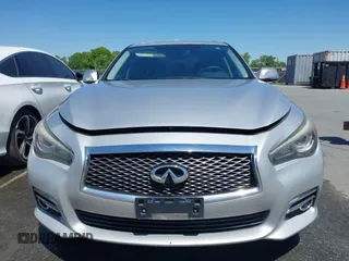 2017 Infiniti Q50 Premium z VIN JN1EV7AP3HM734389, wystawiony jako IAAI lot #42037510 z przebiegiem 125 130 mil mil oraz . Historia ofert i sprzedaży dostępna na DreamBid. Obrazek 6.