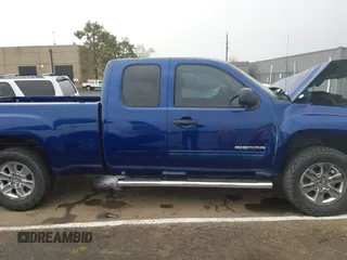2013 GMC Sierra 1500 SLE with VIN 1GTR2VE70DZ261943, listed as a IAAI auction lot 41767646 with 318,185 mi miles and . Bid and sale history available at DreamBid. Image 14.