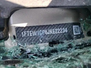 2018 Ford F-150 XL с VIN 1FTEW1CP6JKE22234, выставлен на аукционе Copart как лот 52162245 с пробегом Не указан миль и Списание • Salvage title. История ставок и продаж доступна на DreamBid. Изображение 13.