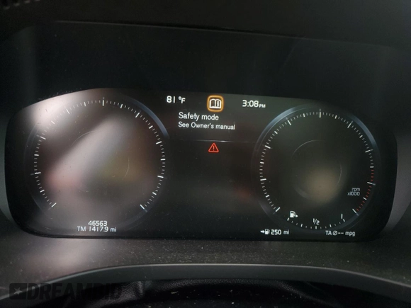 2019 Volvo XC60 Momentum with VIN YV4A22RK1K1387229, listed as a Copart auction lot 59251215 with 46,563 mi miles and Salvage title. Bid and sale history available at DreamBid. Image 9.