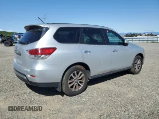 2014 Nissan Pathfinder S with VIN 5N1AR2MN9EC686469, listed as a Copart auction lot 48762295 with 111,508 mi miles and Salvage Title. Bid and sale history available at carsss.com. Image 3.