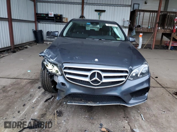 2016 Mercedes-Benz E-Class E 400 with VIN WDDHF6HB5GB187315, listed as a Copart auction lot 36560503 with 32,405 mi miles. Bid and sale history available at carsss.com. Image 5.