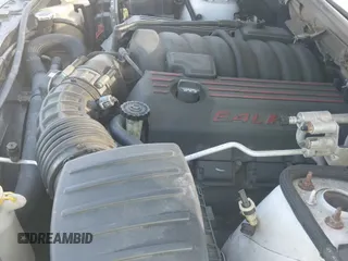 2015 Jeep Grand Cherokee SRT z VIN 1C4RJFDJ1FC717685, wystawiony jako IAAI lot #42582445 z przebiegiem 107 678 mil mil oraz . Historia ofert i sprzedaży dostępna na DreamBid. Obrazek 20.