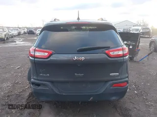 2016 Jeep Cherokee Latitude z VIN 1C4PJMCB4GW141886, wystawiony jako IAAI lot #41215064 z przebiegiem 122 794 mil mil oraz . Historia ofert i sprzedaży dostępna na DreamBid. Obrazek 17.