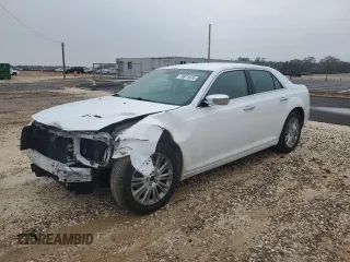 2014 Chrysler 300 C with VIN 2C3CCAKG3EH179548, listed as a Copart auction lot 79871074 with 97,550 mi miles and Salvage Title. Bid and sale history available at carsss.com. Image 1.