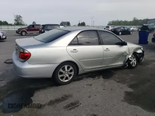 2005 Toyota Camry LE with VIN JTDBF32K450164320, listed as a Copart auction lot 53370805 with 233,932 mi miles and Salvage Title. Bid and sale history available at DreamBid. Image 3.