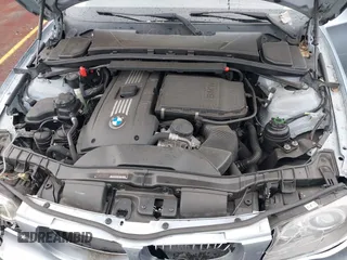 2010 BMW 1 Series 135i z VIN WBAUC7C5XAVK96378, wystawiony jako IAAI lot #42249530 z przebiegiem Nie podano mil oraz . Historia ofert i sprzedaży dostępna na DreamBid. Obrazek 10.