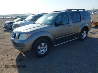 2008 Nissan Pathfinder LE z VIN 5N1AR18U48C638622, wystawiony jako IAAI lot #41975580 z przebiegiem 178 133 mil mil oraz . Historia ofert i sprzedaży dostępna na DreamBid. Obrazek 18.
