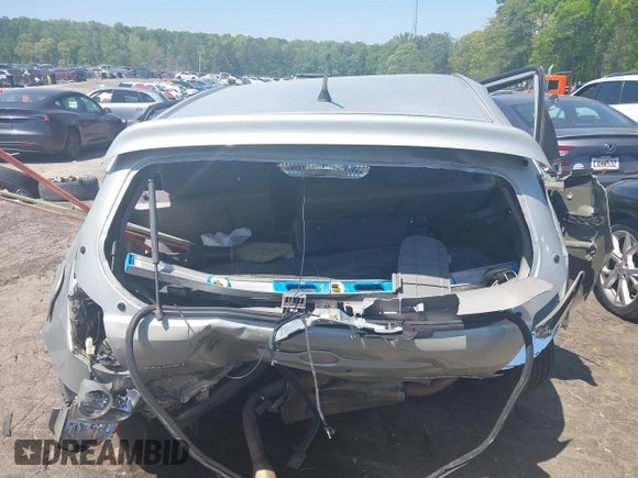 2003 Toyota Matrix Std with VIN 2T1KR32E23C071381, listed as a IAAI auction lot 42023497 with Not Provided miles and . Bid and sale history available at DreamBid. Image 15.