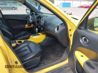 2015 Nissan Juke SL z VIN JN8AF5MV0FT554723, wystawiony jako IAAI lot #42415529 z przebiegiem 226 752 mil mil oraz . Historia ofert i sprzedaży dostępna na DreamBid. Obrazek 5.