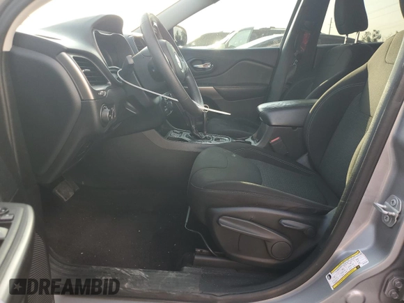 2019 Jeep Cherokee Latitude с VIN 1C4PJLCB9KD187227, выставлен на аукционе Copart как лот 57993515 с пробегом 89 712 миль миль и Списание • Salvage title. История ставок и продаж доступна на DreamBid. Изображение 7.