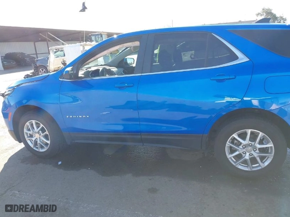 2024 Chevrolet Equinox LT with VIN 3GNAXUEG0RL152090, listed as a IAAI auction lot 41670793 with 18,646 mi miles. Bid and sale history available at carsss.com. Image 14.