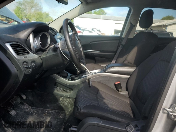2017 Dodge Journey SXT with VIN 3C4PDCBG5HT526573, listed as a Copart auction lot 56756255 with 194,076 mi miles and Salvage title. Bid and sale history available at DreamBid. Image 7.
