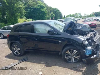 2023 Mitsubishi Outlander ES z VIN JA4ARUAU2PU008729, wystawiony jako IAAI lot #39558734 z przebiegiem 7 466 mil mil oraz . Historia ofert i sprzedaży dostępna na DreamBid. Obrazek 13.