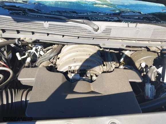 2019 Chevrolet Silverado 1500 LD LT with VIN 2GCRCPEC7K1120296, listed as a IAAI auction lot 41470311 with 110,450 mi miles. Bid and sale history available at carsss.com. Image 10.