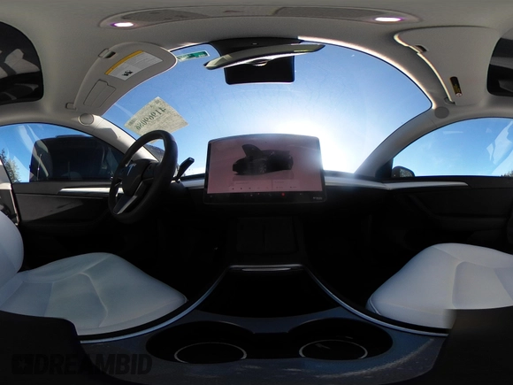2023 Tesla Model Y Long Range z VIN 7SAYGDEE9PF637042, wystawiony jako IAAI lot #41969086 z przebiegiem 25 524 mil mil oraz . Historia ofert i sprzedaży dostępna na DreamBid. Obrazek 20.