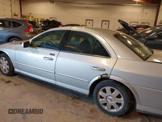 2004 Lincoln LS w/Luxury Pkg with VIN 1LNHM86S24Y685894, listed as a IAAI auction lot 42011467 with 148,427 mi miles. Bid and sale history available at carsss.com. Image 3.