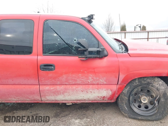 2003 Chevrolet Silverado 1500 with VIN 2GCEK19T631273729, listed as a IAAI auction lot 41777480 with 231,287 mi miles. Bid and sale history available at carsss.com. Image 14.
